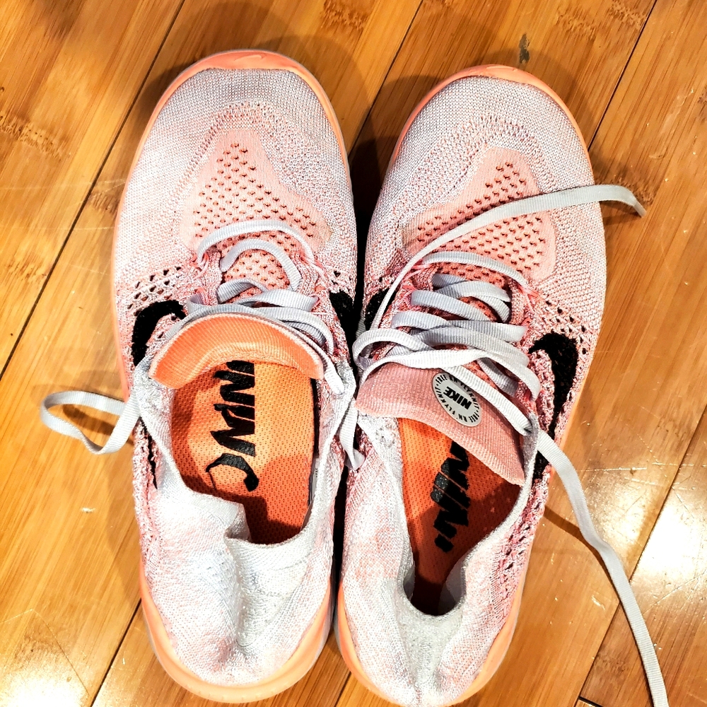 Nike shoes size 8